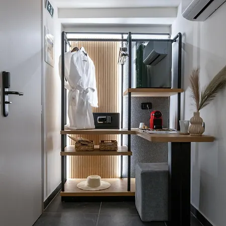 Skia By Premium Key 酒店